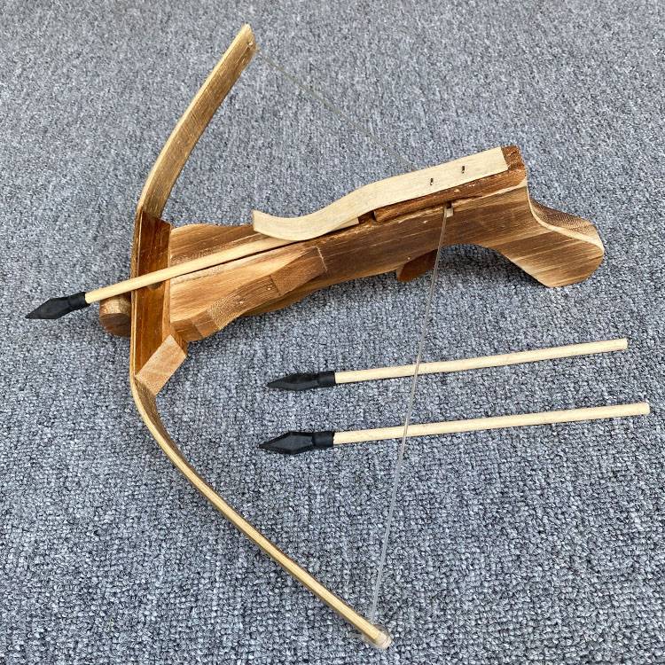 Hand crossbow+10 arrows